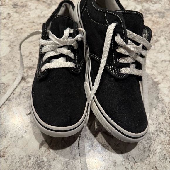 Vans Black and White Women's Shoes - Picture 2 of 7